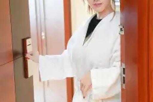 明明是戏子偏把自己当大腕这5位耍大牌明星真够丢人的！