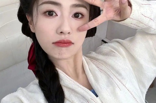 微博之夜座位空两小时流量明星耍大牌成笑话