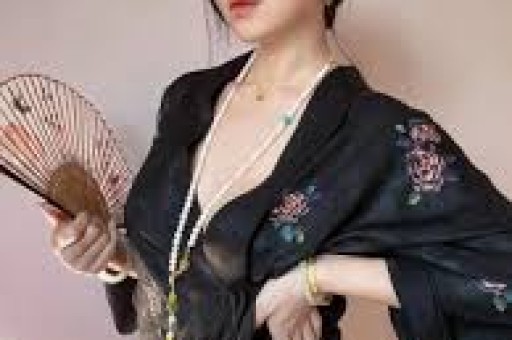 吃瓜！网友爆料内娱90花为资方大佬生了孩子众多女星被牵连！