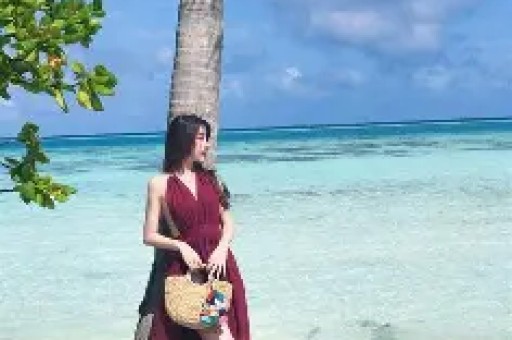 那些年自杀的韩国漂亮的女明星可惜啊！